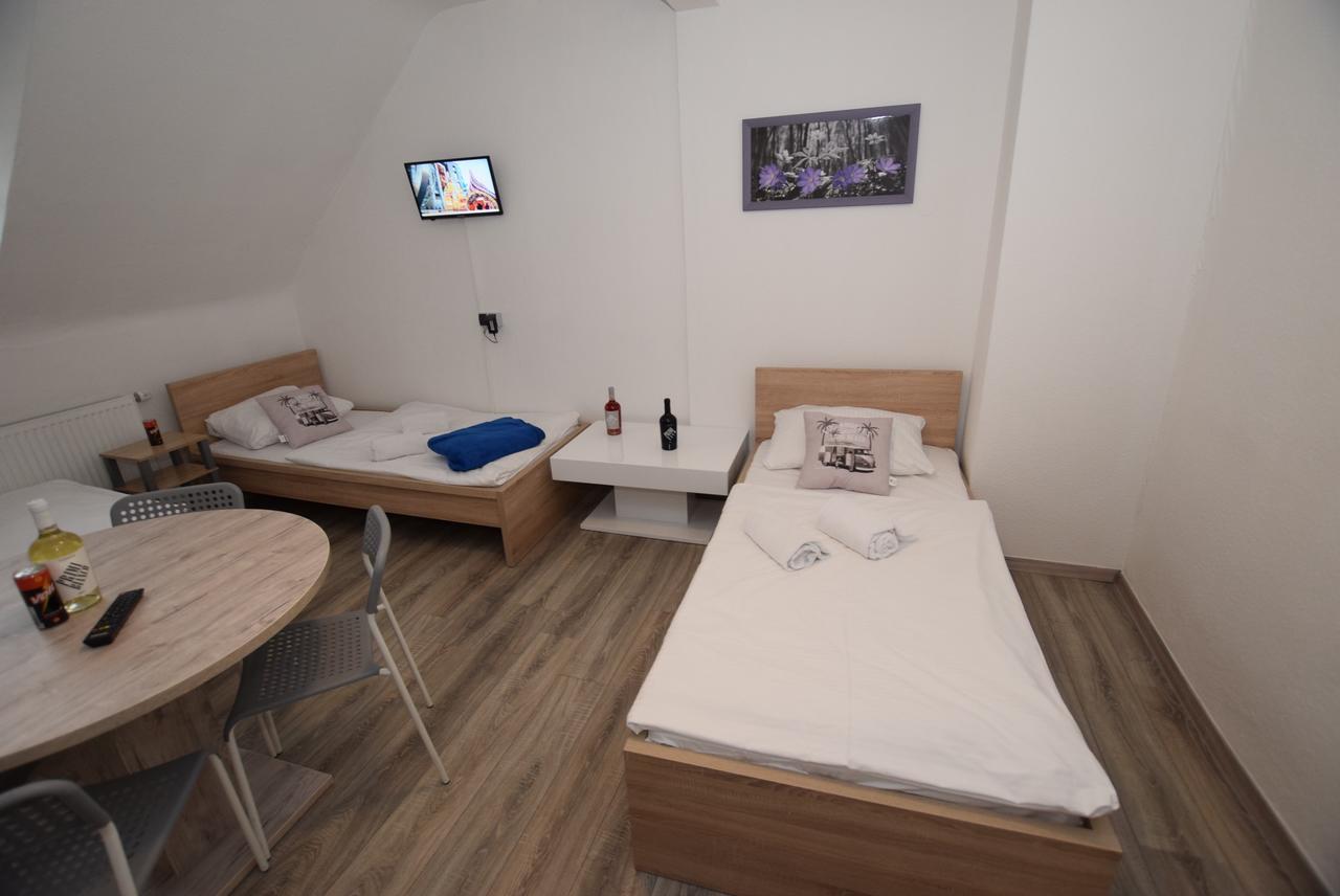 Monteurzimmer Kirchheim-Teck Kirchheim unter Teck Eksteriør billede