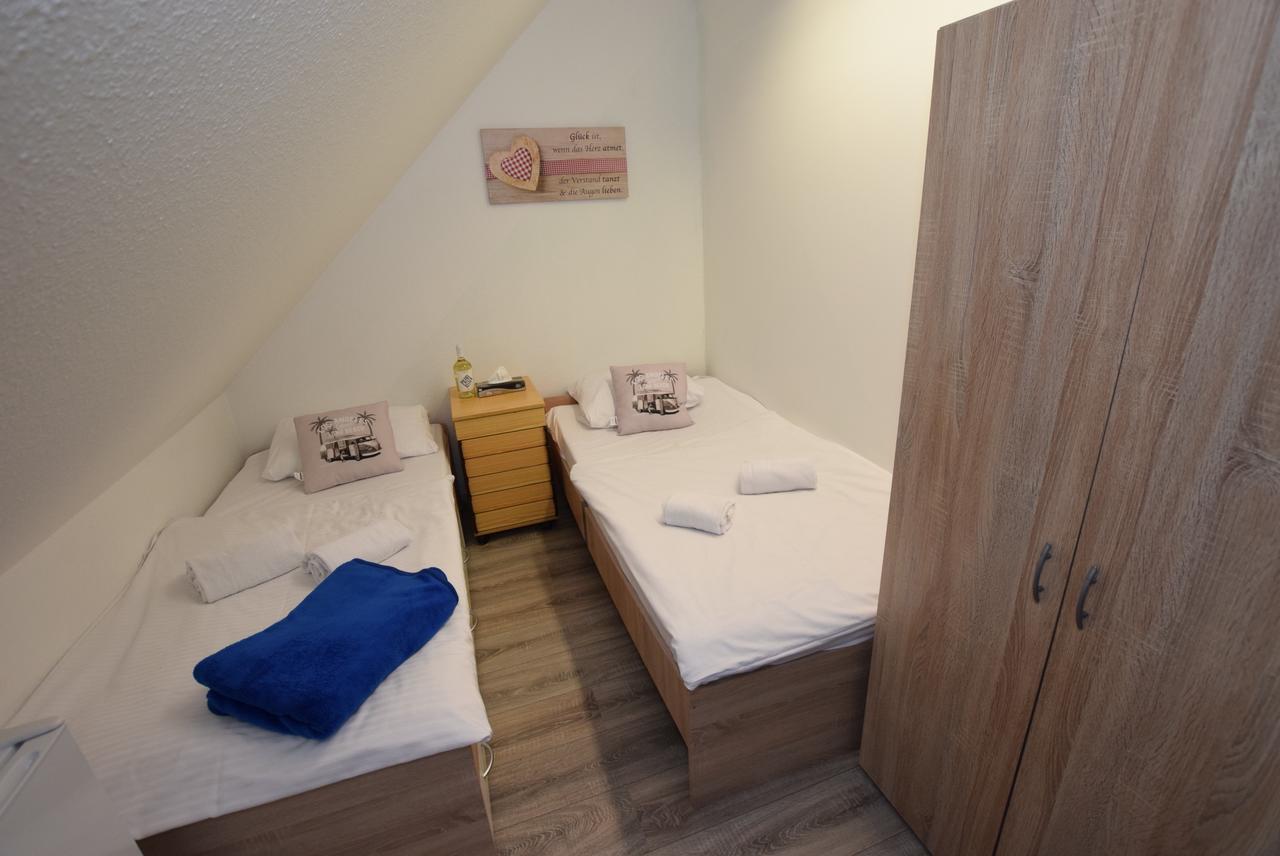 Monteurzimmer Kirchheim-Teck Kirchheim unter Teck Eksteriør billede