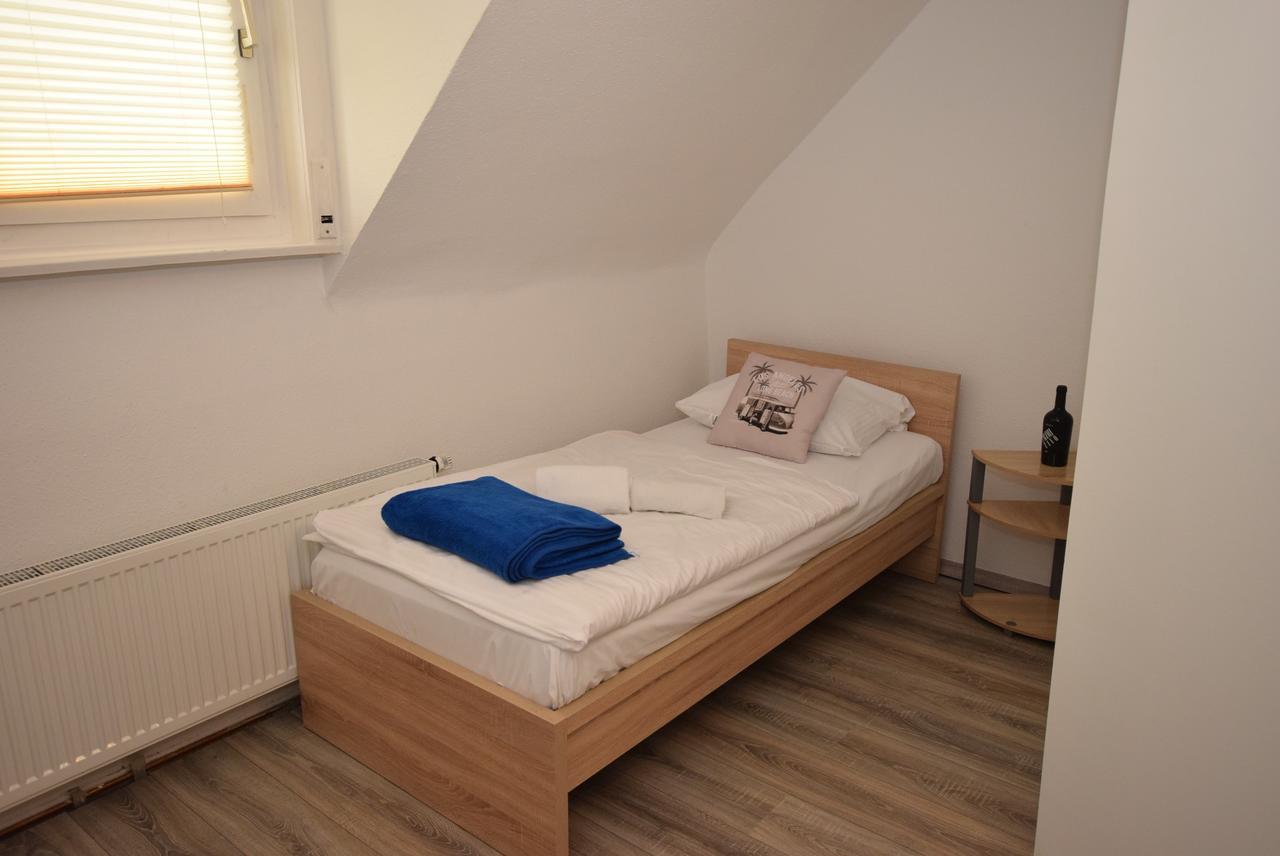 Monteurzimmer Kirchheim-Teck Kirchheim unter Teck Eksteriør billede